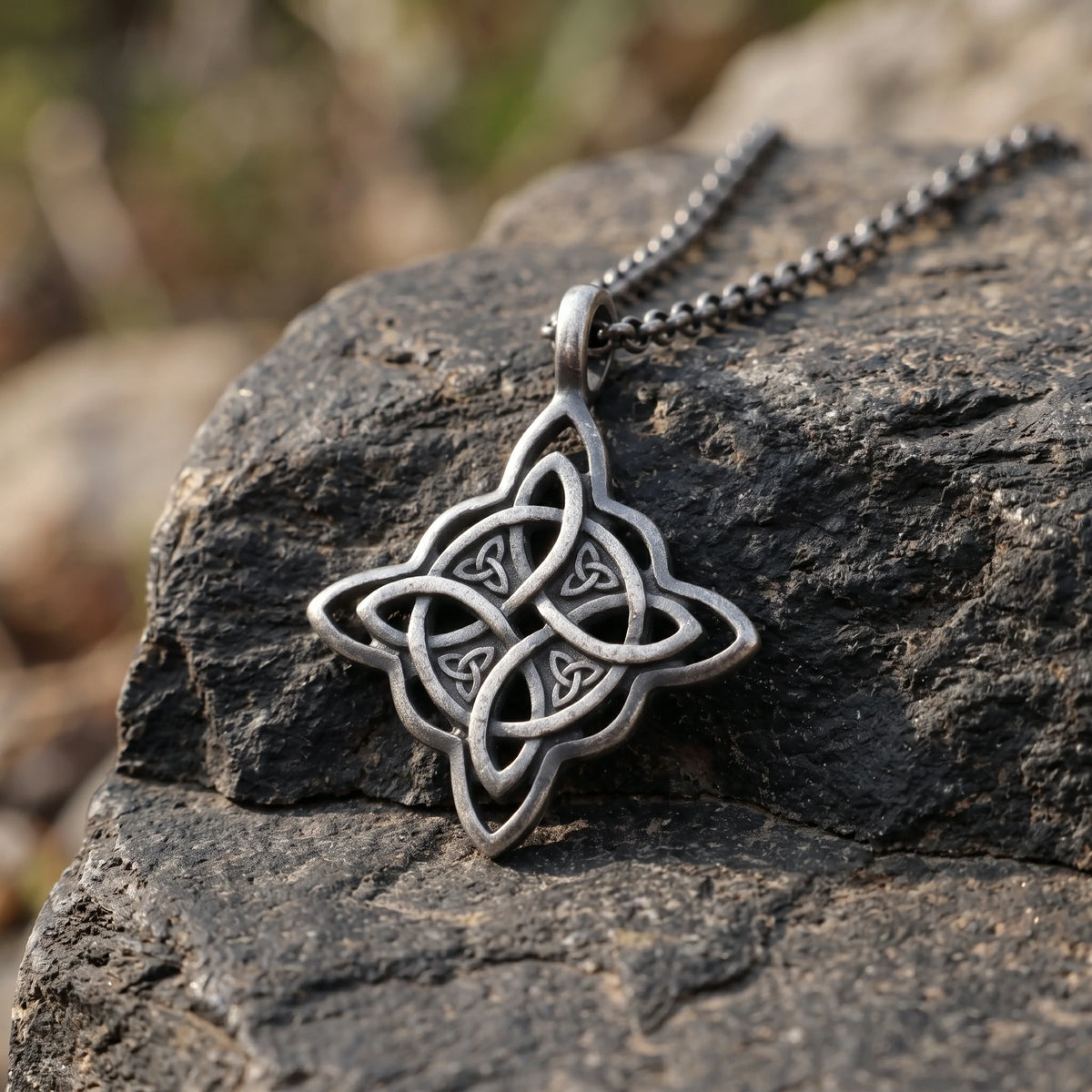 925 Sterling Silver Celtic Knot Pendant Necklace, Vintage Witch Knot Amulet Jewelry