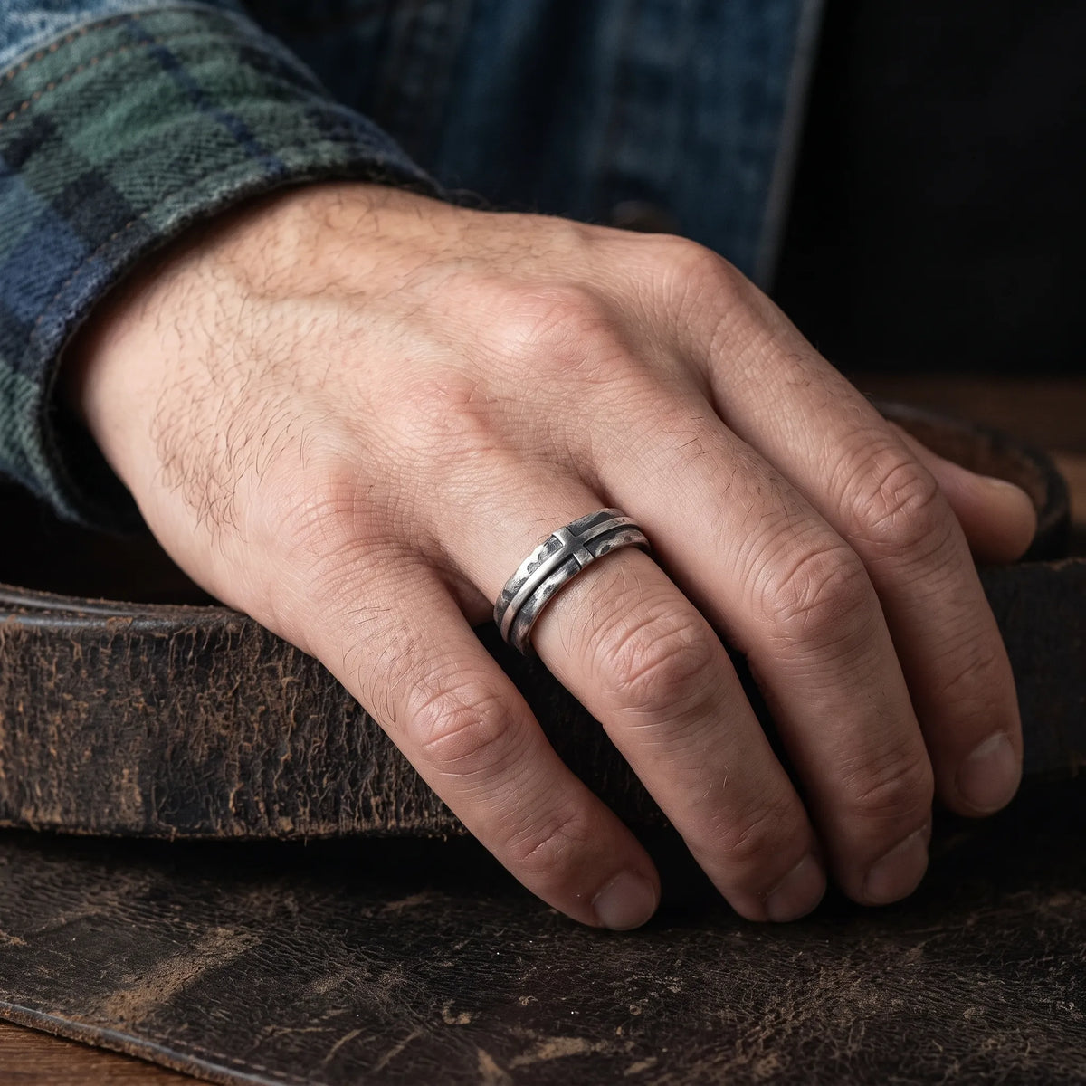 Engravable Antique 925 Sterling Silver Cross Ring, Symbol of Redemption, Shelter & Forgiving Love