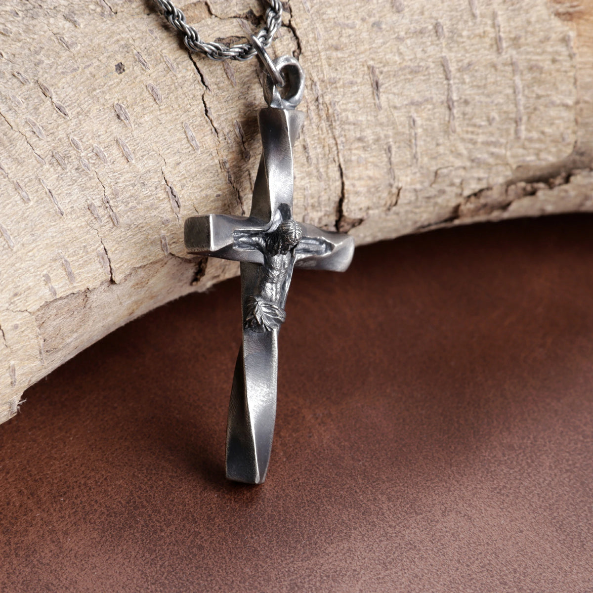 925 Sterling Silver Twisted Crucifix Pendant for Sacred Blessing & Divine Faith