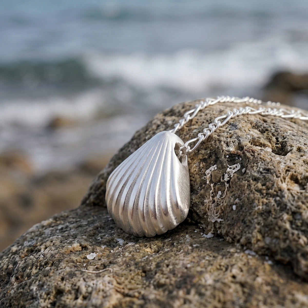 925 Sterling Silver Ribbed Scallop Shell Durable Coastal Pendant Necklace