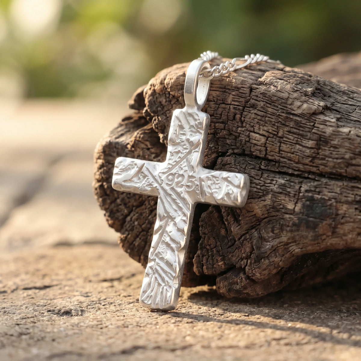 925 Sterling Silver Old Rugged Cross Durable Sacred Faith Pendant Necklace