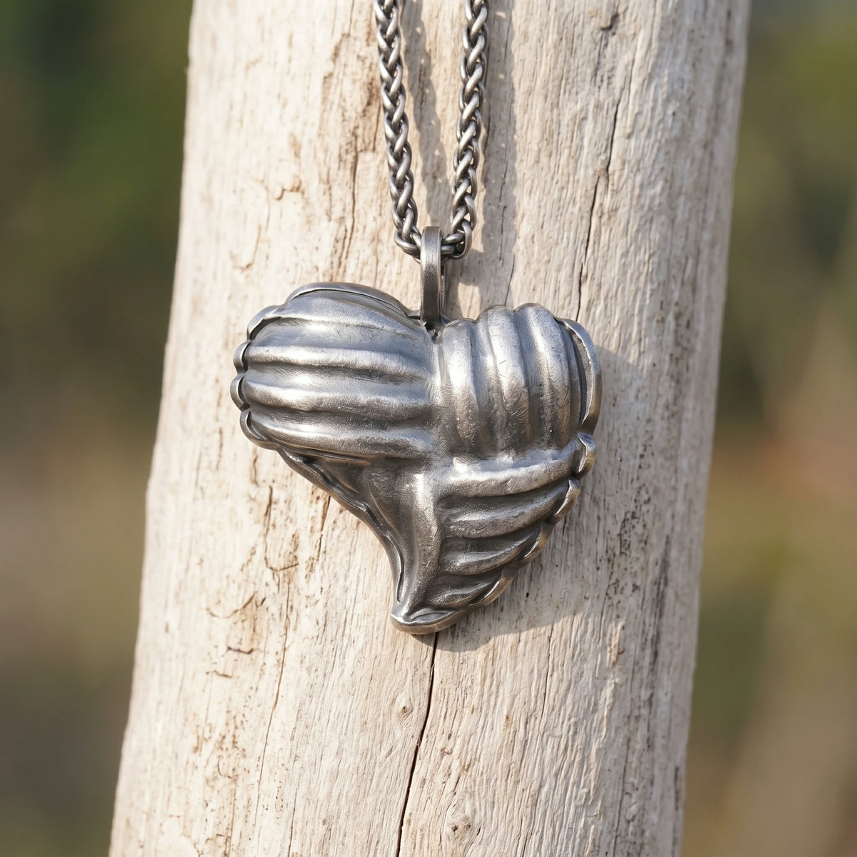 925 Sterling Silver Woven Heart Pendant Embracing Modern Love And Timeless Elegance