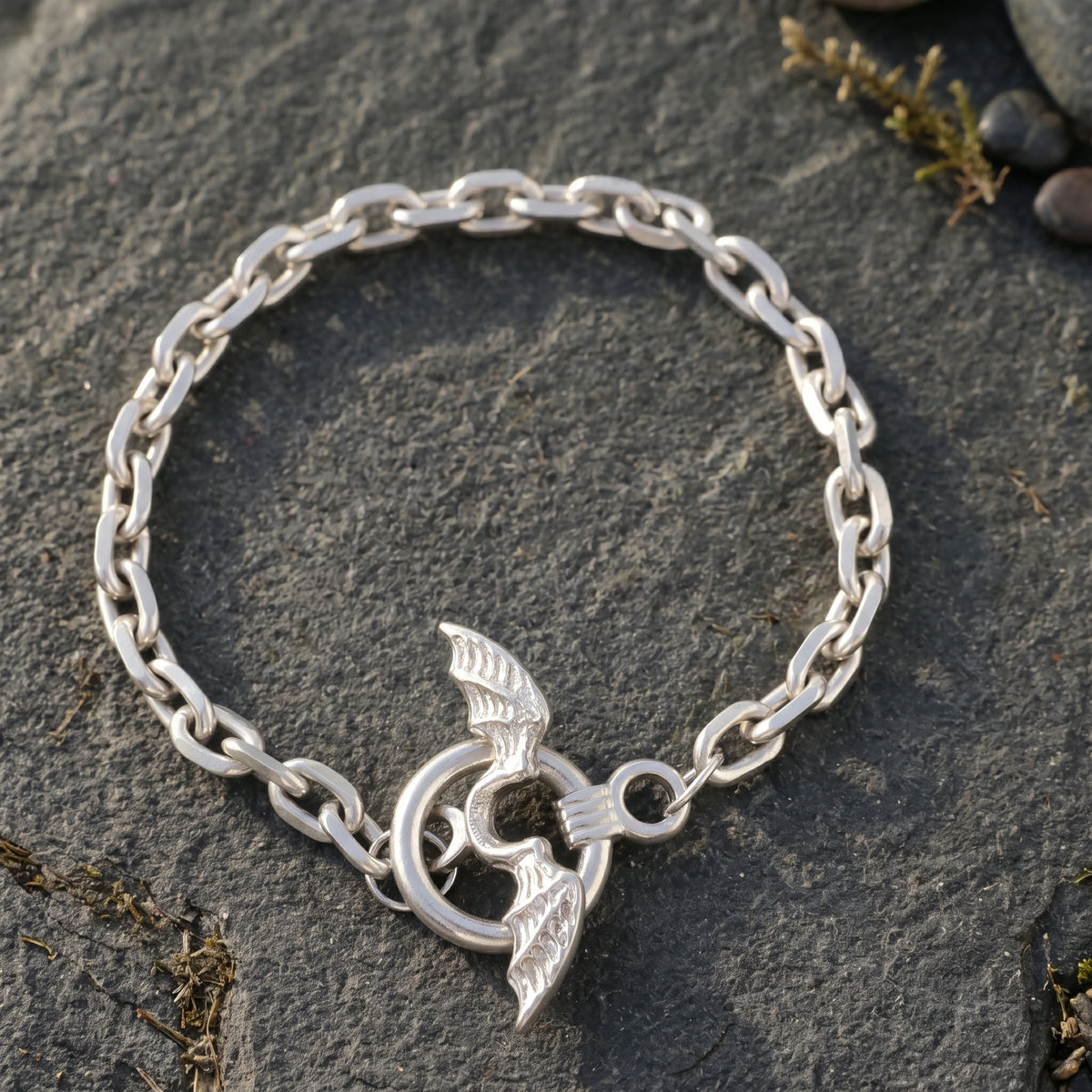 925 Sterling Silver Gothic Winged Toggle Clasp Durable Link Chain Bracelet