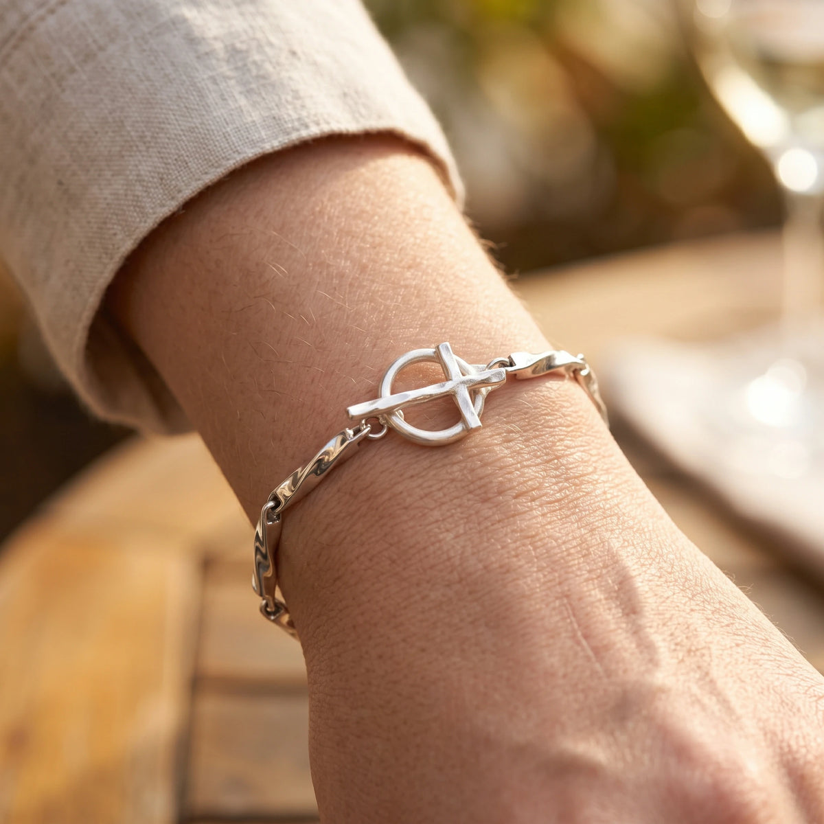 925 Sterling Silver Cross Toggle Clasp Bracelet for Daily Spiritual Faith