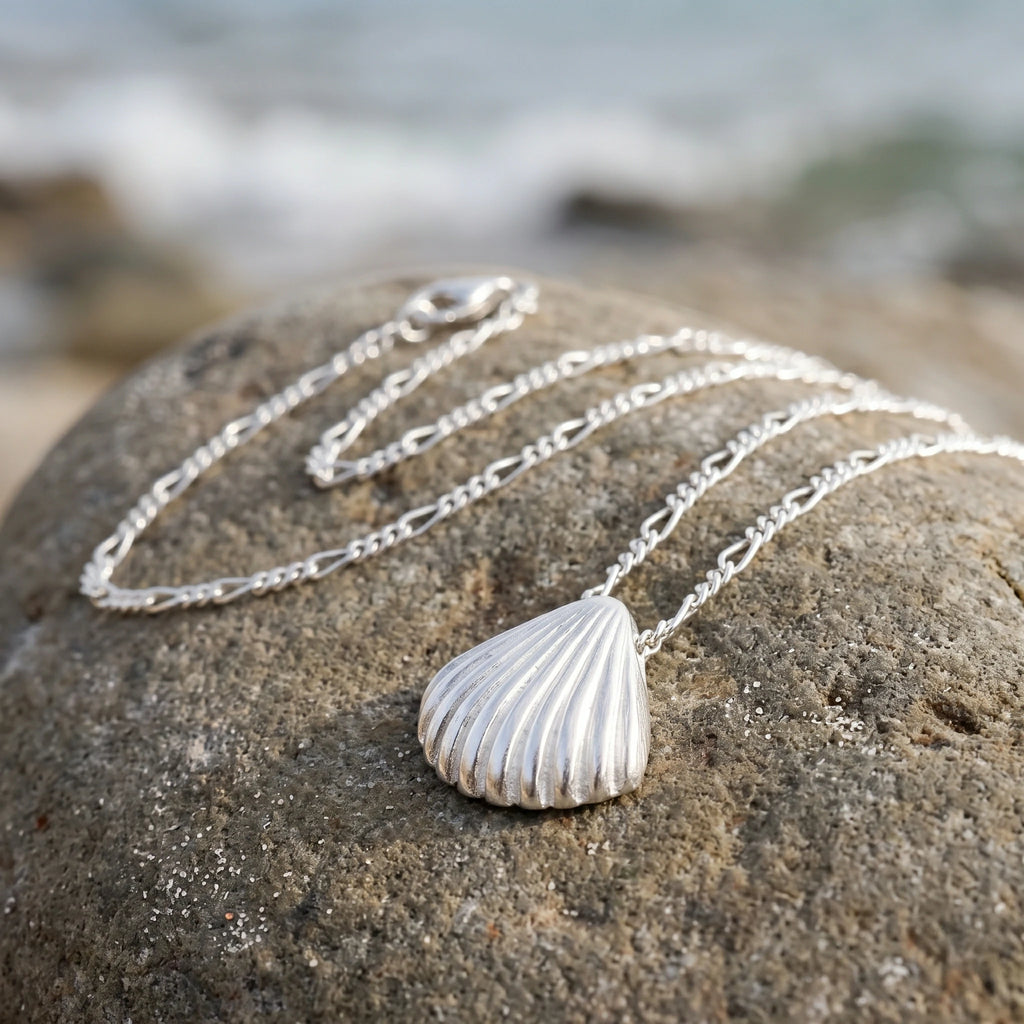 925 Sterling Silver Ribbed Scallop Shell Durable Coastal Pendant Necklace