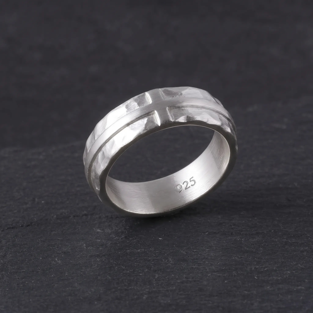 Engravable Antique 925 Sterling Silver Cross Ring, Symbol of Redemption, Shelter & Forgiving Love