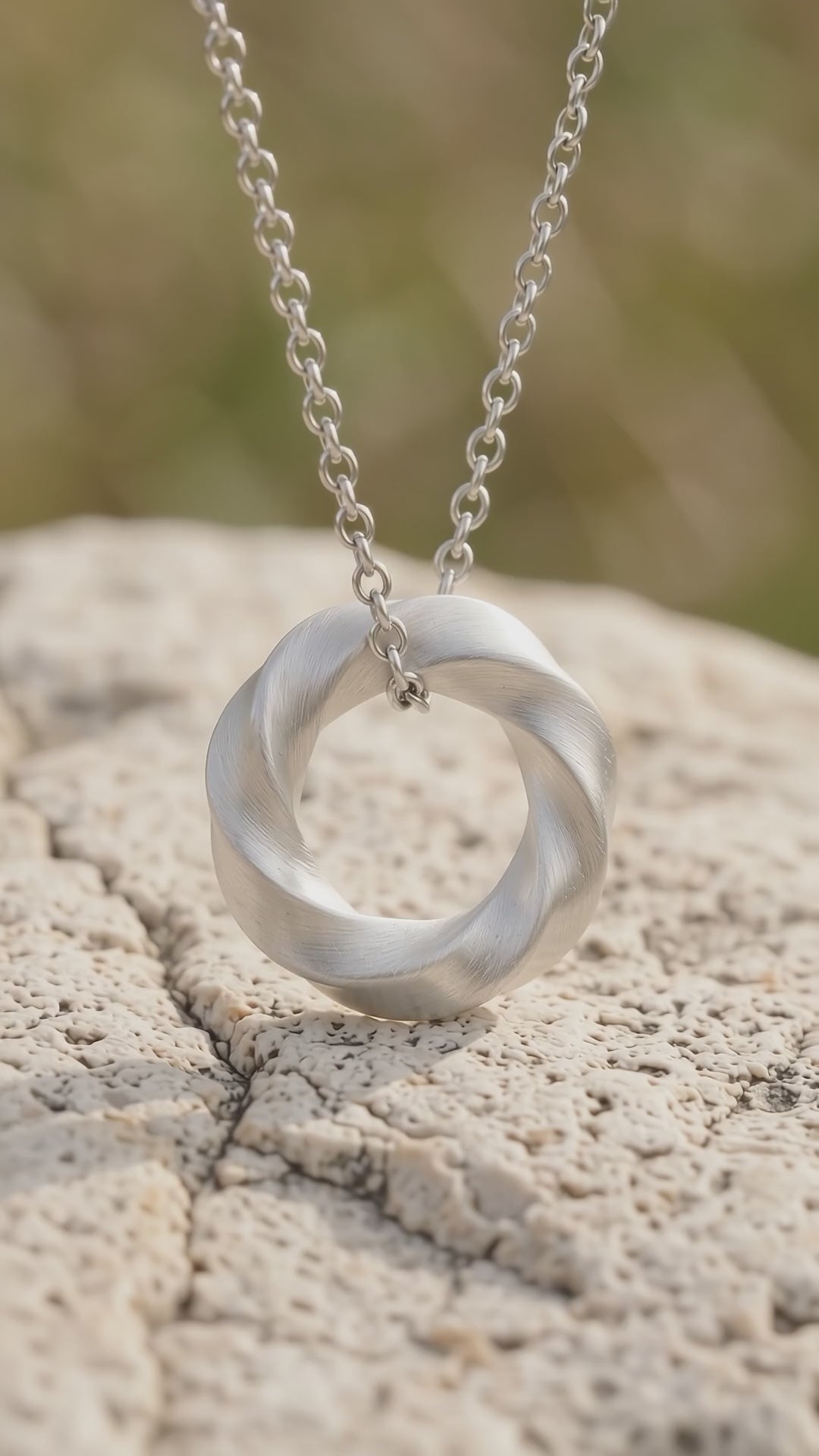 925 Sterling Silver Mobius Strip Pendant Symbolizing Eternal Love And Infinite Connection