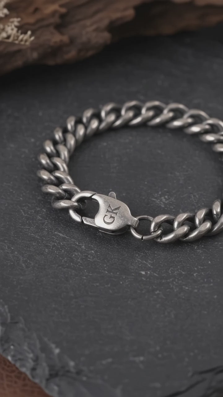 925 Sterling Silver Engravable Curb Link Bracelet Delivering Bold Masculine Power