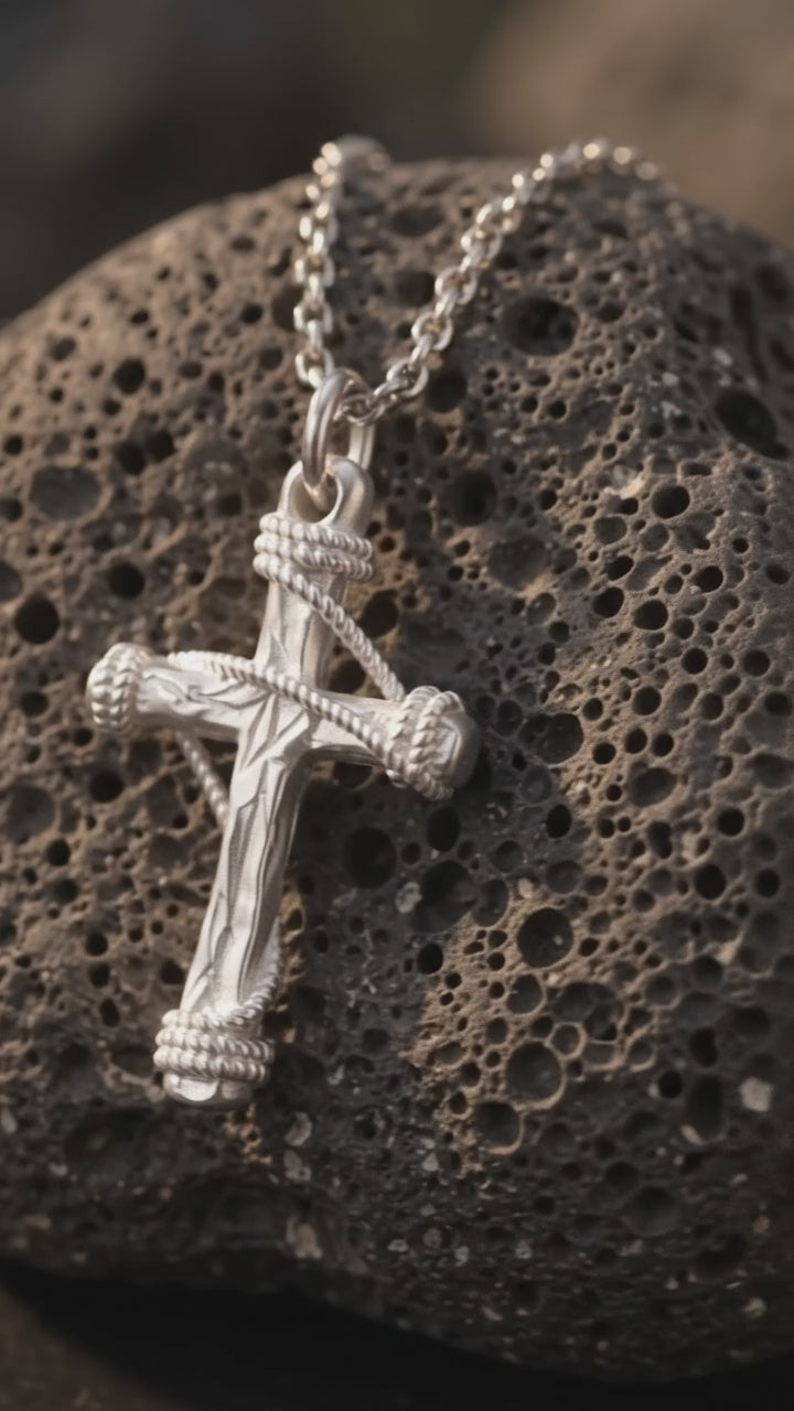 925 Sterling Silver Sacred Rope Cross Pendant Binding Your Soul To Eternal Divine Love
