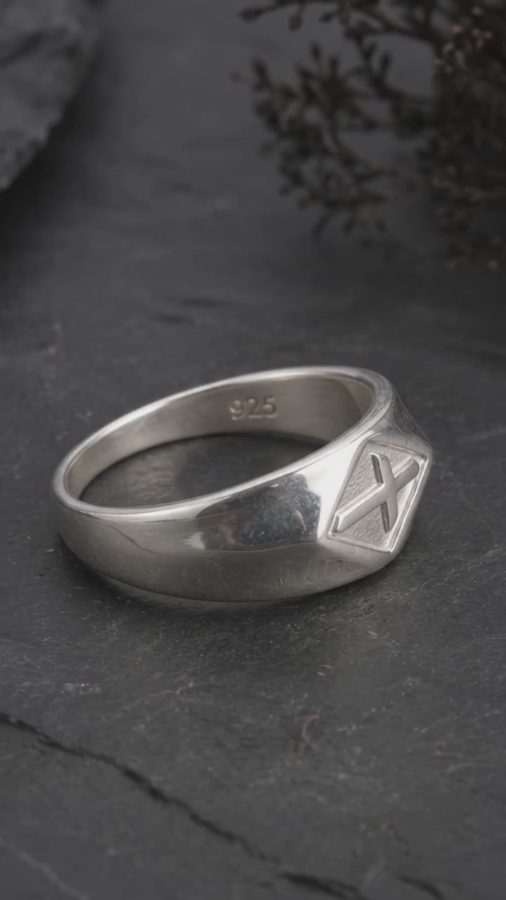Vintage Templar Cross Signet Ring, Custom Engraved 925 Sterling Silver Band, Personalized Faith Religious Ring for Men