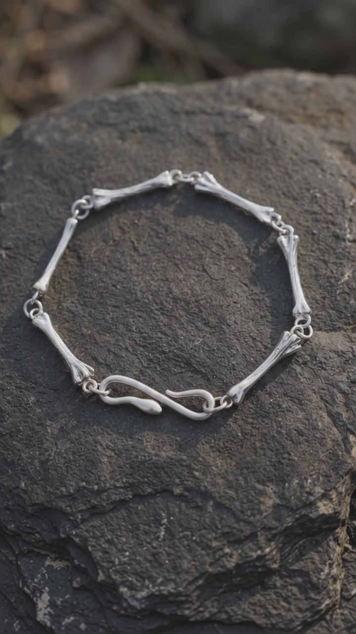 925 Sterling Silver Gothic Skeleton Bone Link Bracelet with S Hook Clasp